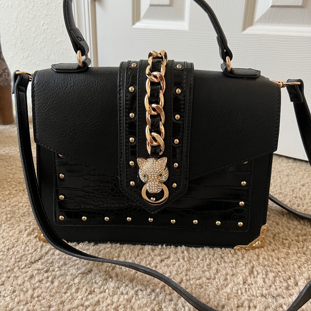 Black Aldo Purse With Gold Detail